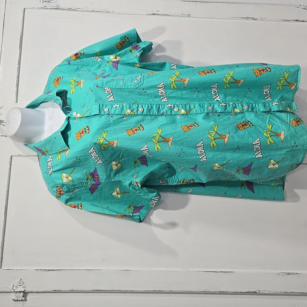 Amplify Hawaii Tiki Drink Print Button Front Shir… - image 3